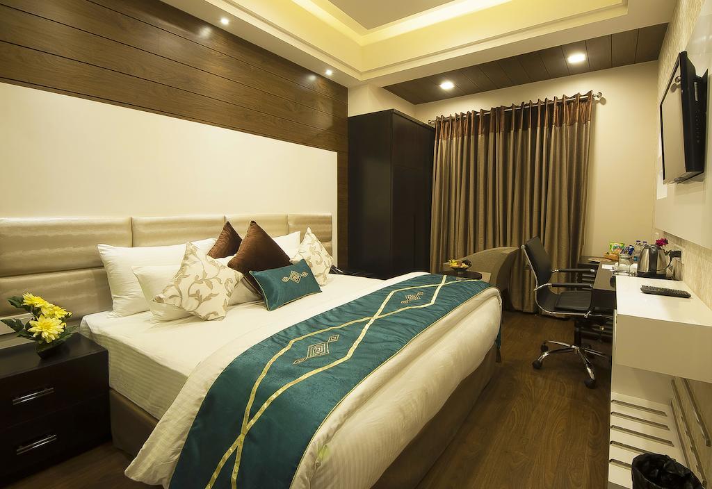 Hotel Taj Princess - Boutique Hotel Delhi  Exterior foto