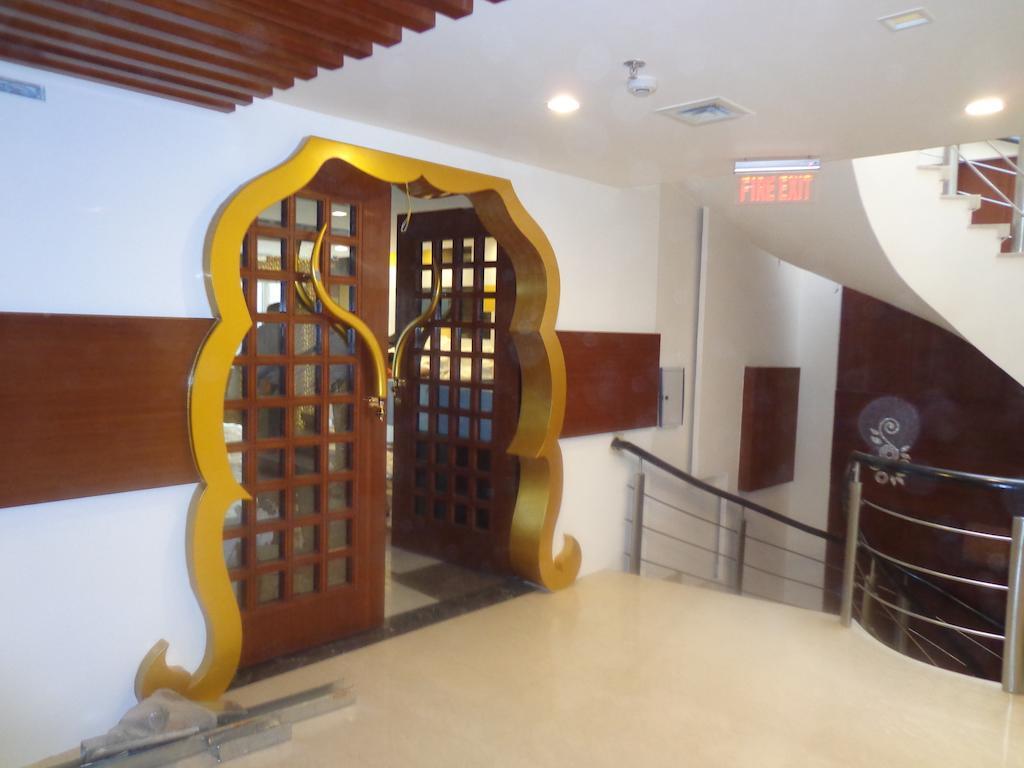 Hotel Taj Princess - Boutique Hotel Delhi  Exterior foto
