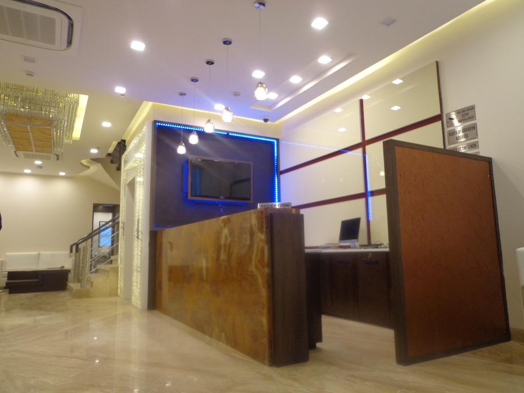 Hotel Taj Princess - Boutique Hotel Delhi  Exterior foto