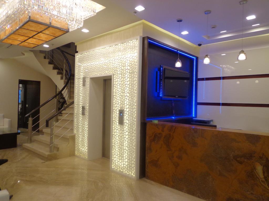 Hotel Taj Princess - Boutique Hotel Delhi  Exterior foto